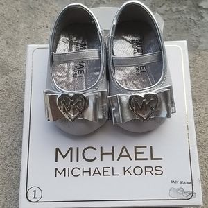 Infant girls shoes